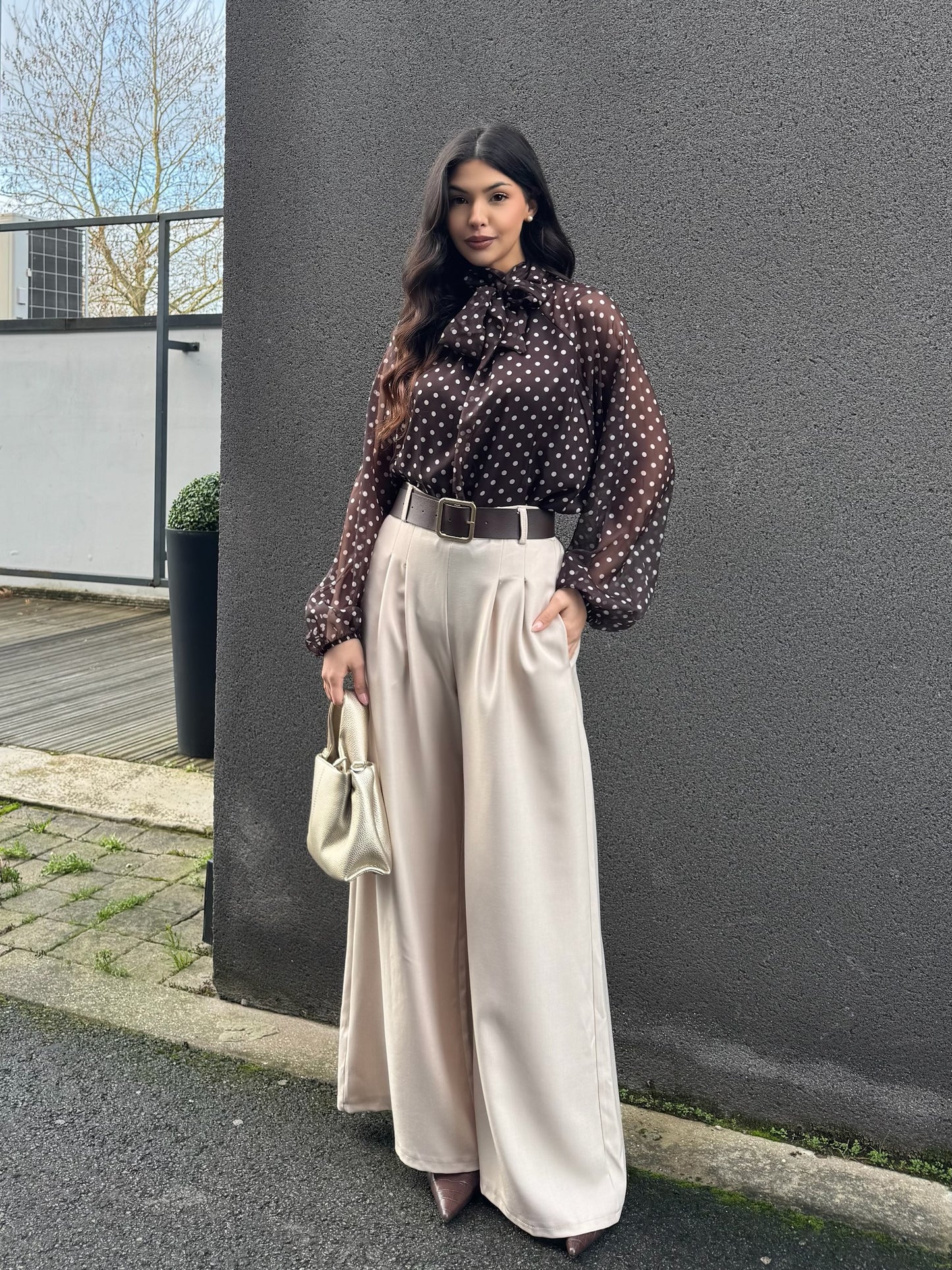 PANTALON FLUIDE CRÈME CEINTURE