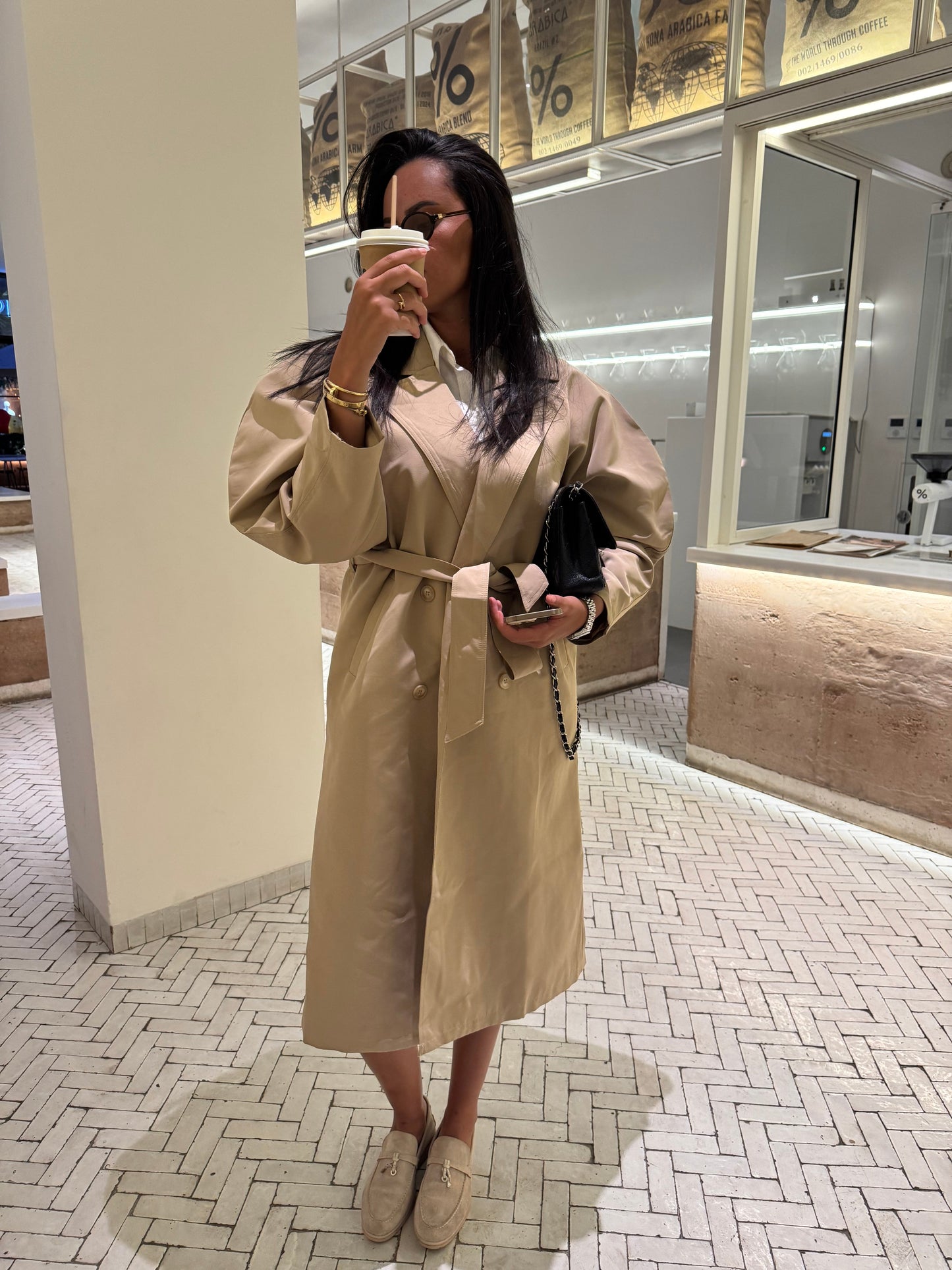 Trench à manches ballon – Élégance moderne & silhouette tendance