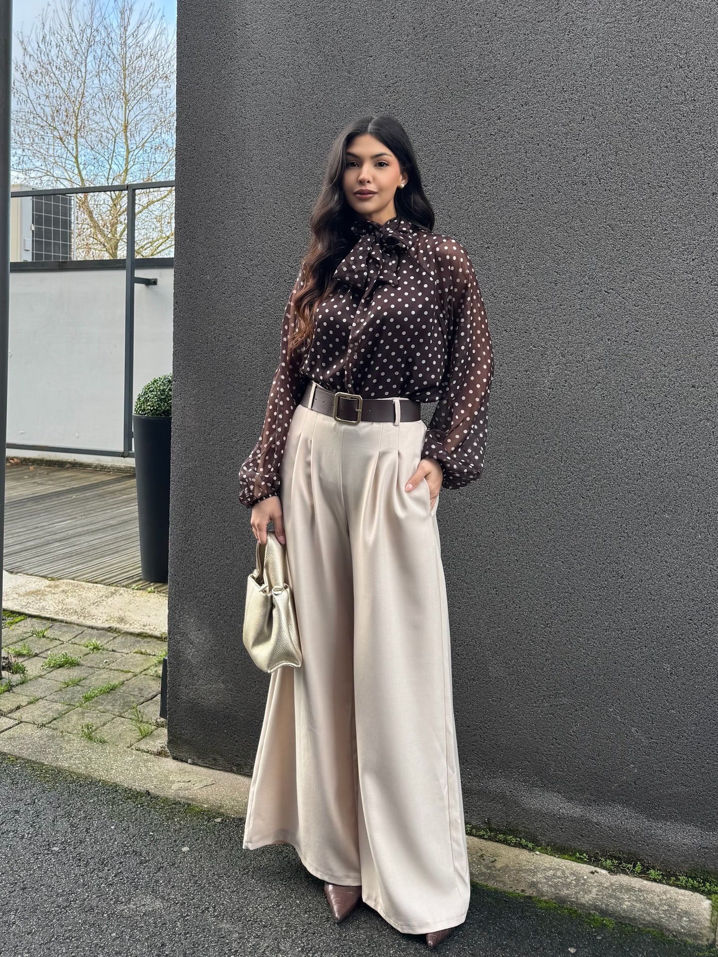 PANTALON FLUIDE CRÈME CEINTURE