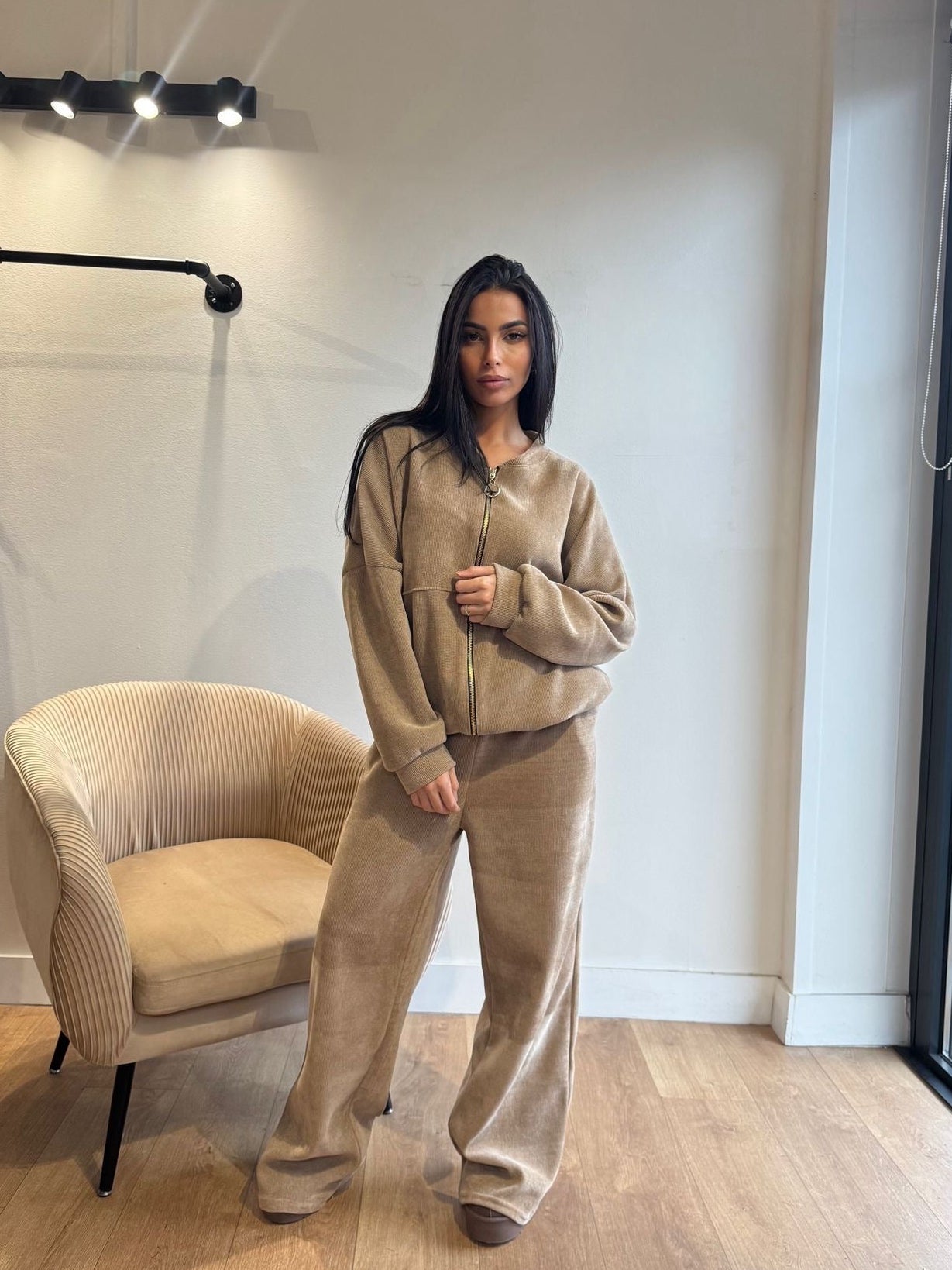 ENSEMBLE JOGGING BEIGE