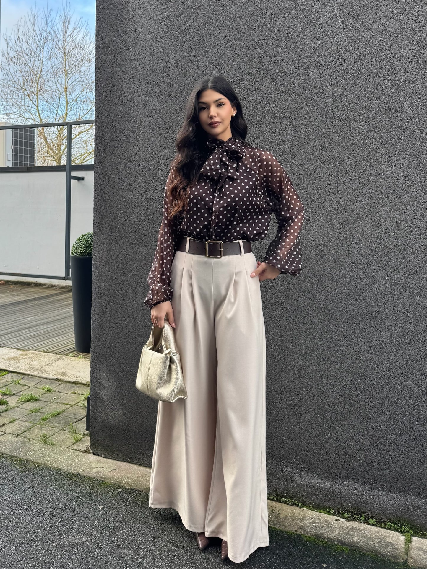 PANTALON FLUIDE CRÈME CEINTURE