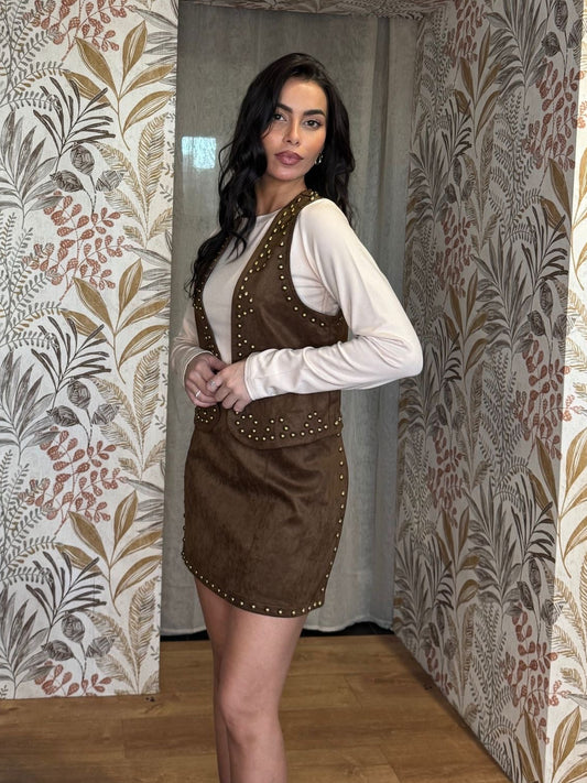 JUPE SUÉDINE CLOUTÉ