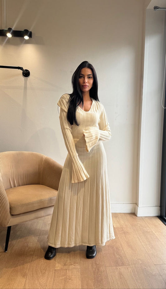 ROBE LONGUE COL V CRÈME