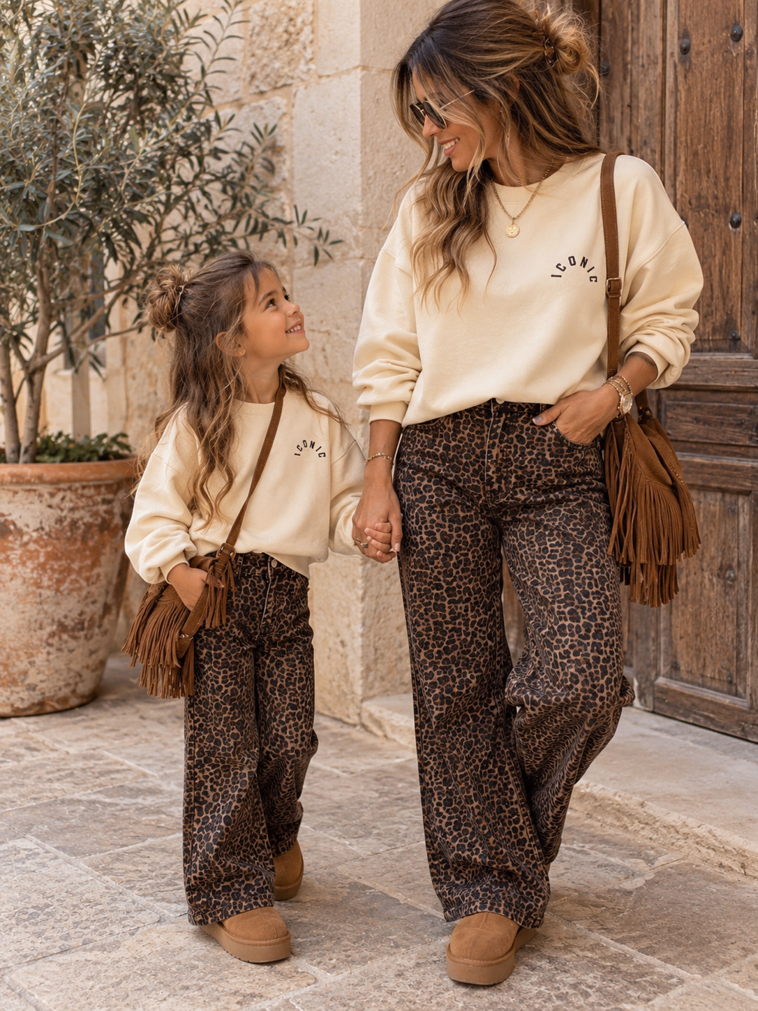 SWEAT IVOIRE ICONIC ENFANT – COLLECTION MÈRE & FILLE