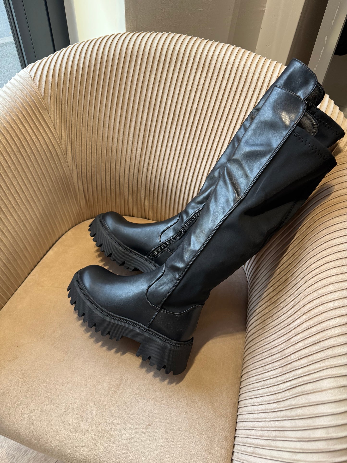 BOTTES HAUTES ÉLASTIQUES