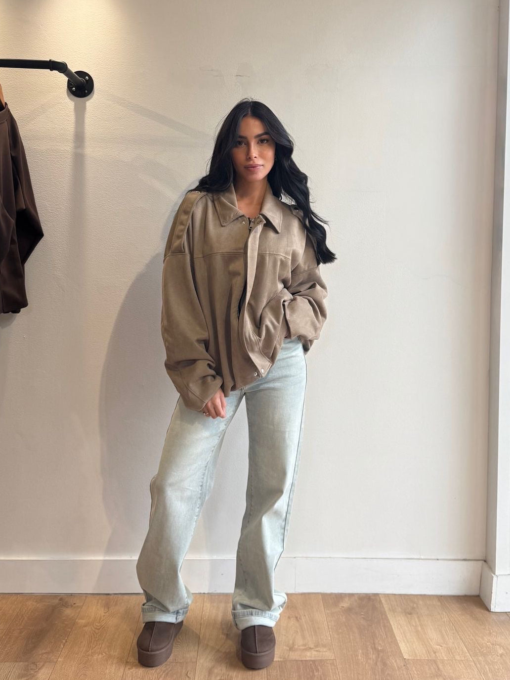 BOMBERS SUEDINE BEIGE