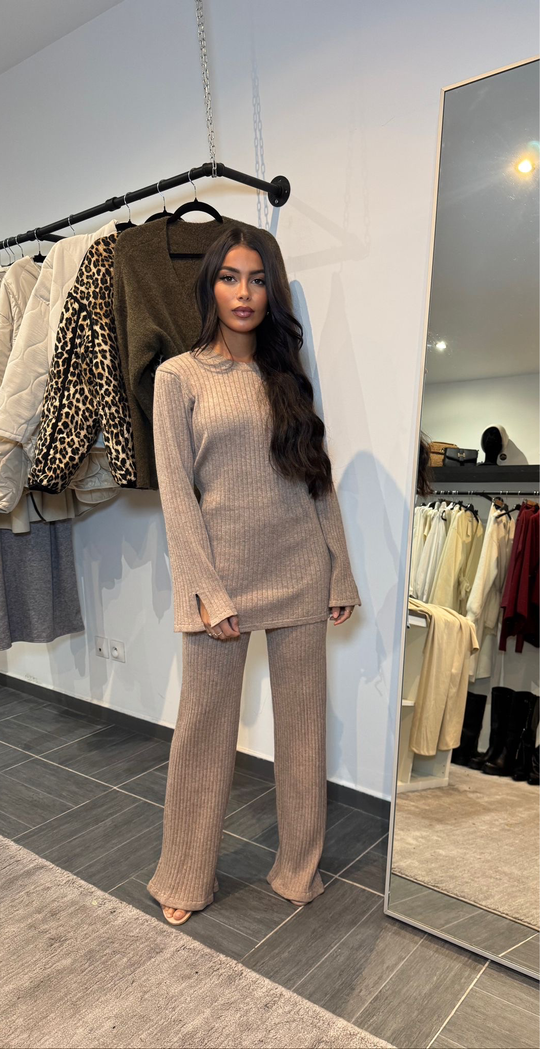 ENSEMBLE EN MAILLE TAUPE