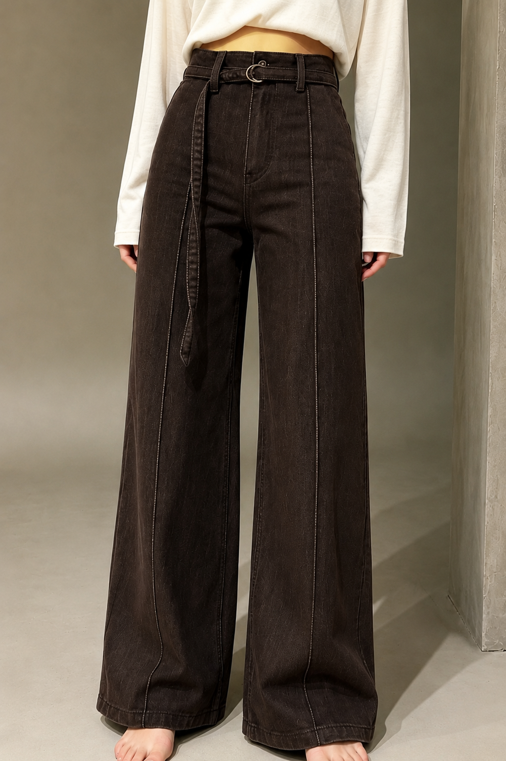 Jean Wide Leg Chocolat – Taille Haute & Ceinture