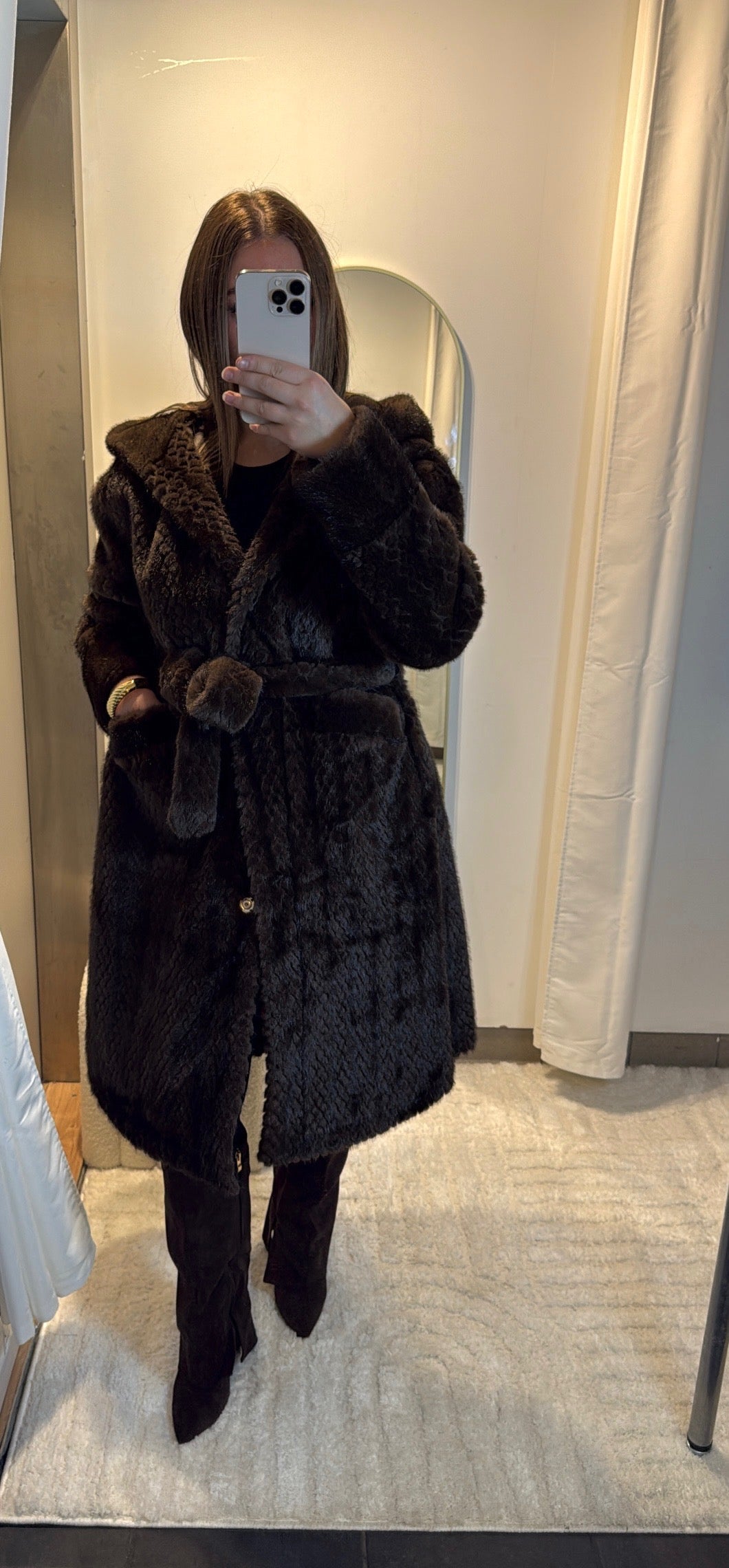 FOURRURE TRÉSSÉE CHOCOLAT