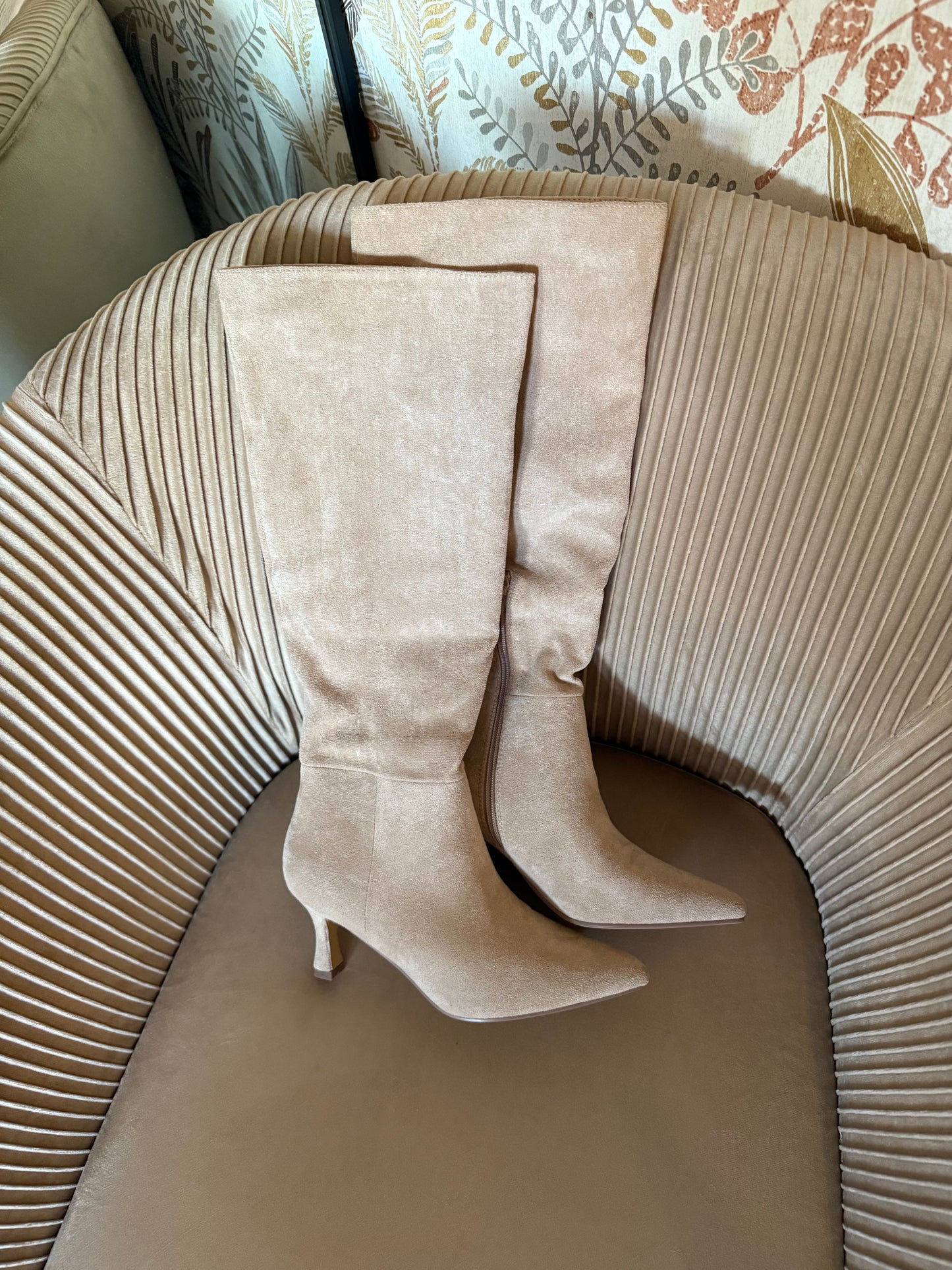 BOTTES EFFET DAIM BEIGE