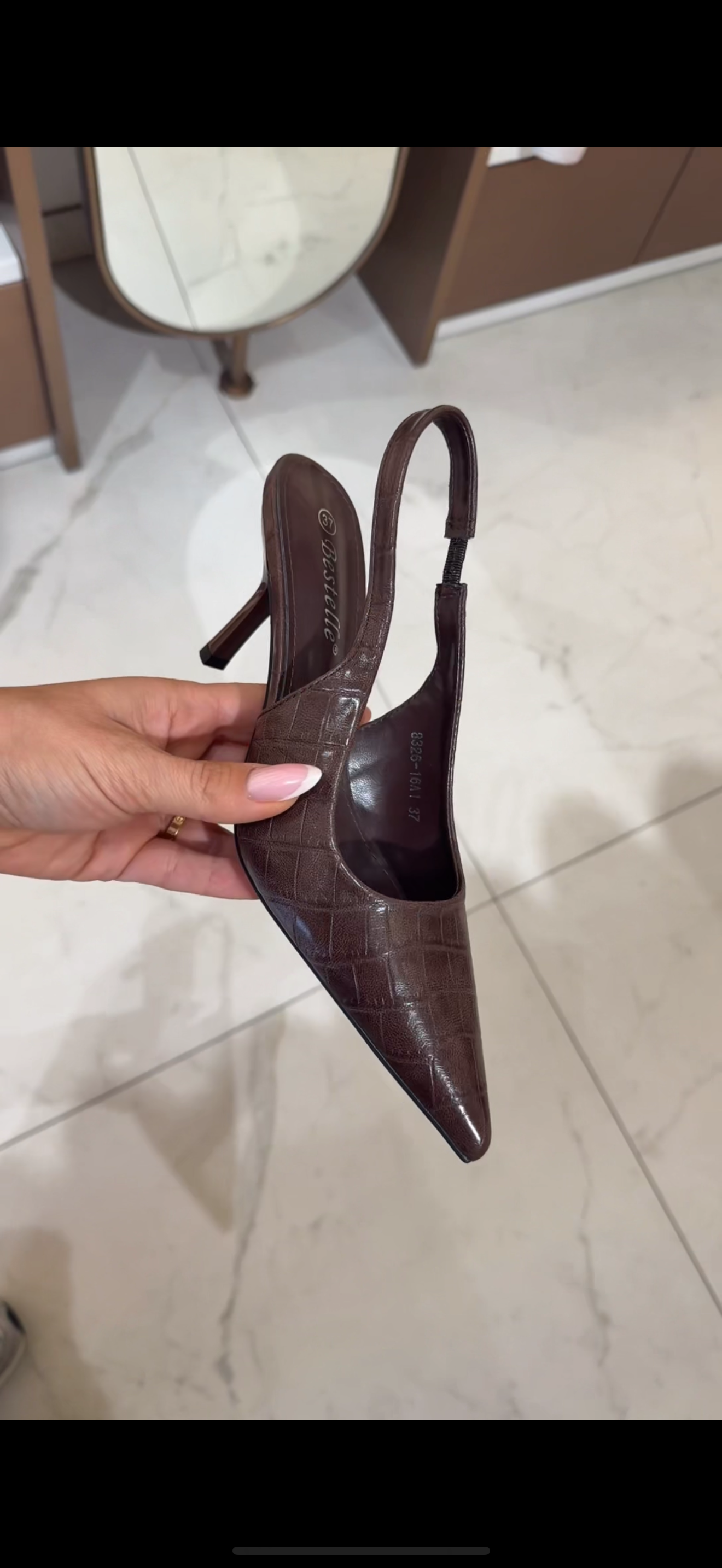 Escarpins Croco Choco – L’élégance qui attire tous les regards