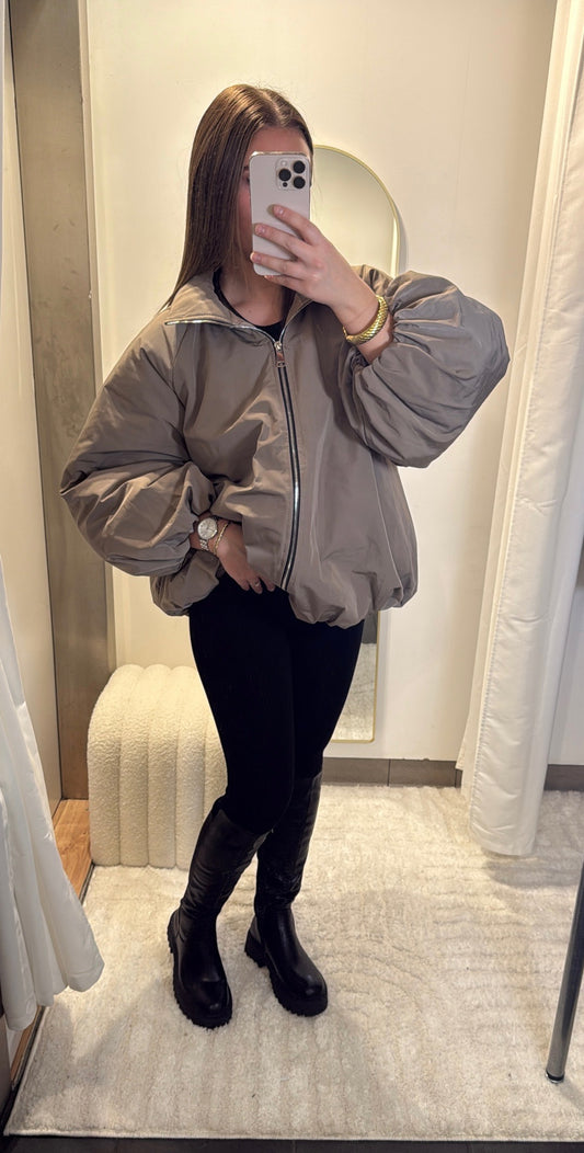 BOMBERS BEIGE