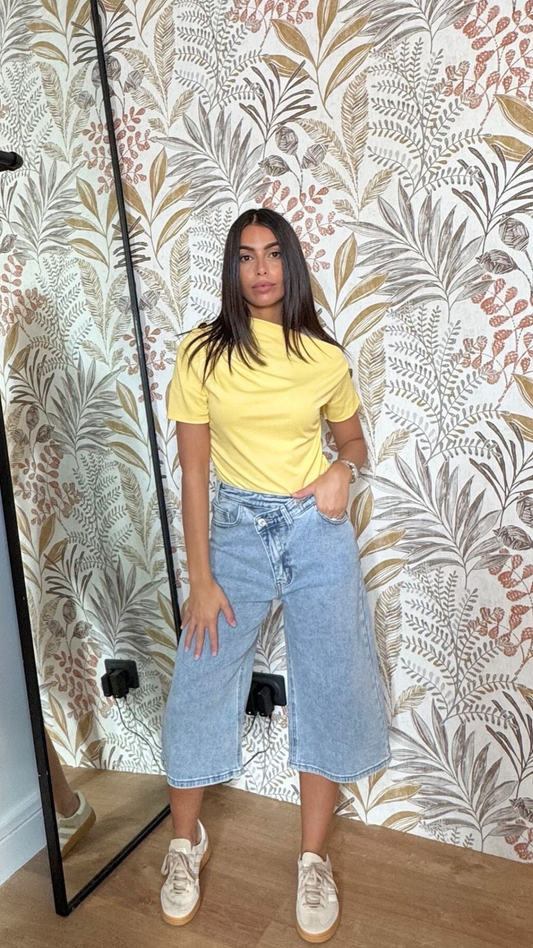 BERMUDA JEANS CLAIR TAILLE HAUTE CROISÉ