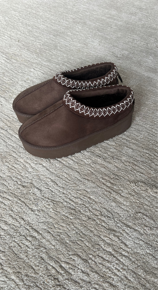 MULES FOURRÉES MARRON