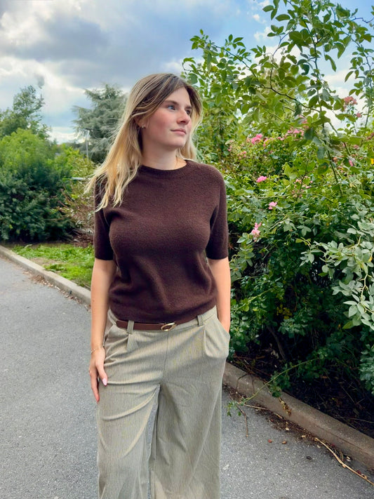 PULL À MANCHES COURTES CHOCOLAT EN ALPAGA