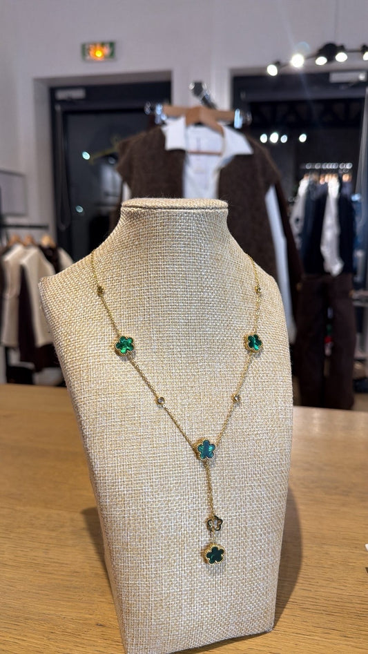 COLLIER Y FLEURS VERTES