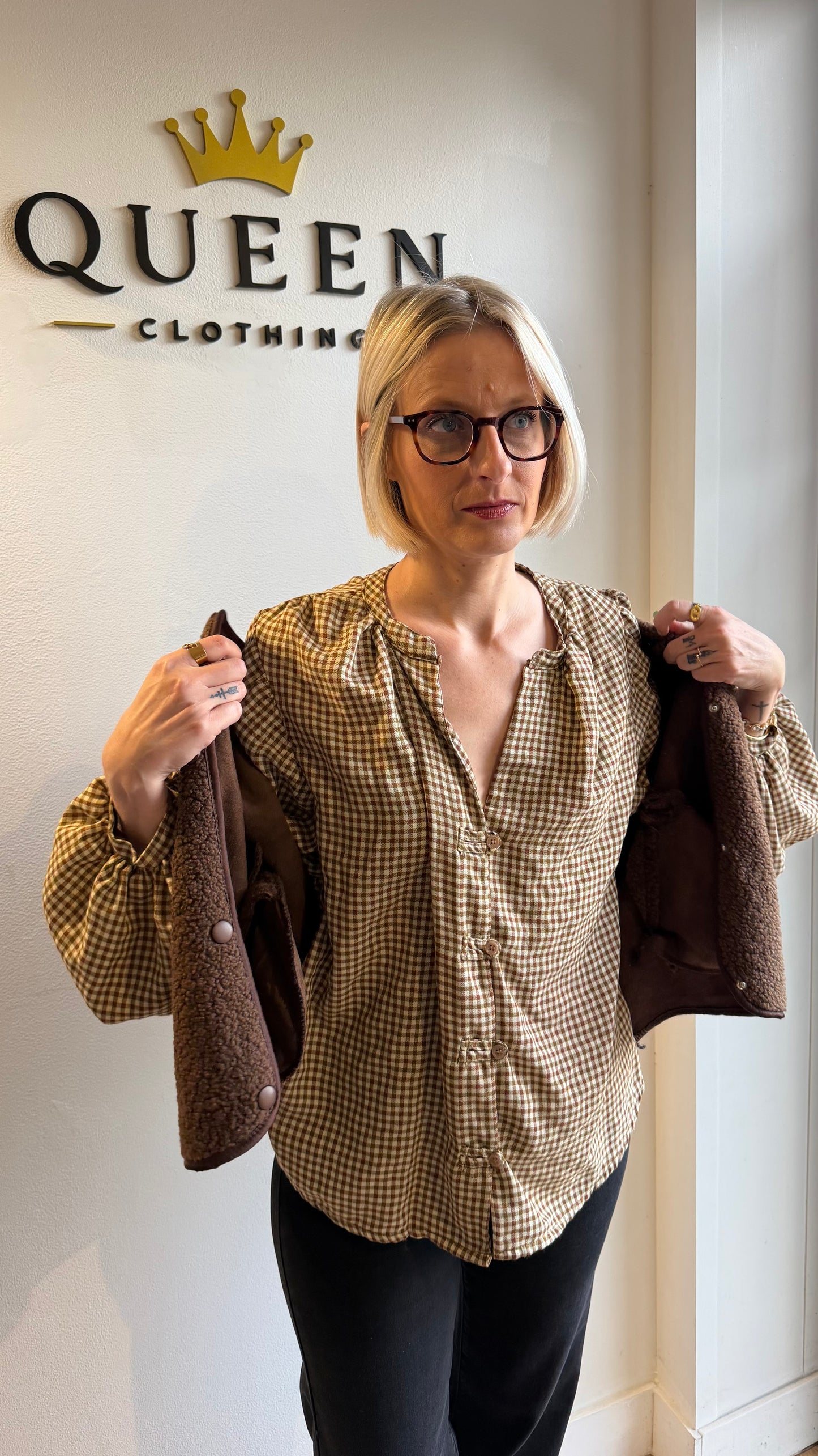 CHEMISE À PETITS CARREAUX MARRON