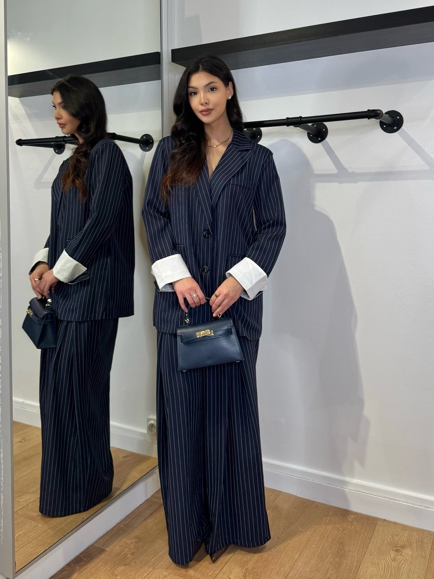 PANTALON À PINCE À RAYURE MARINE