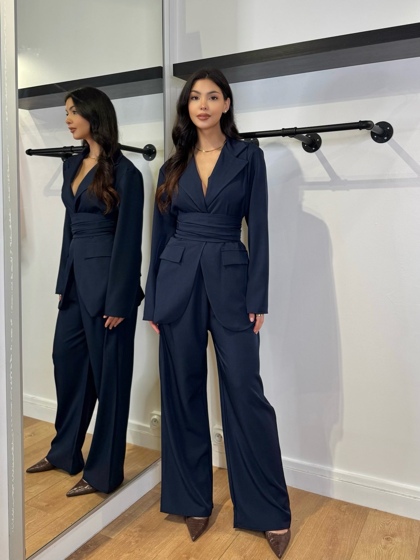 ENSEMBLE TAILLEUR CEINTRÉ