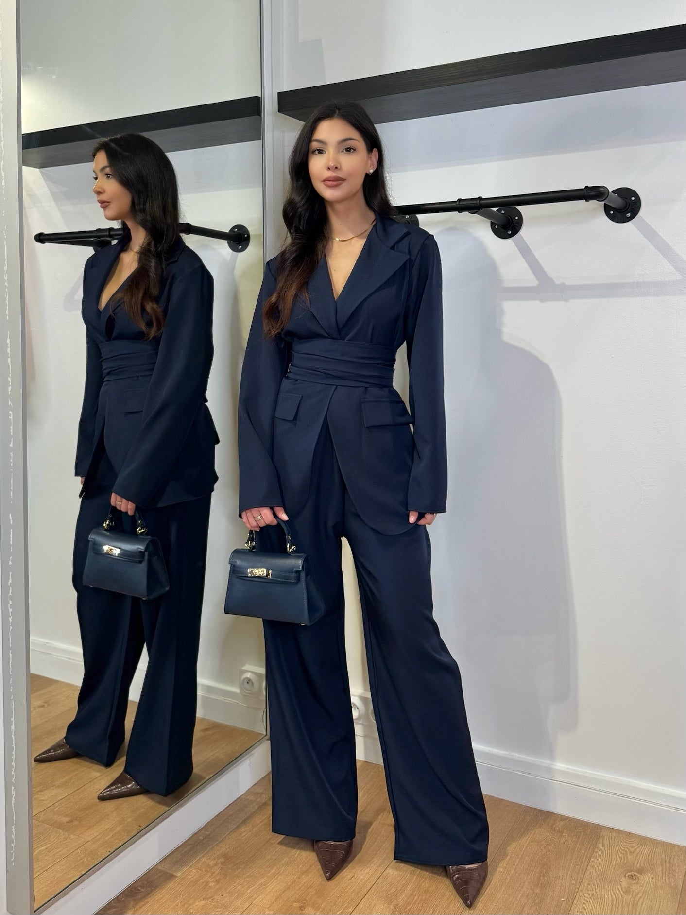 ENSEMBLE TAILLEUR CEINTRÉ