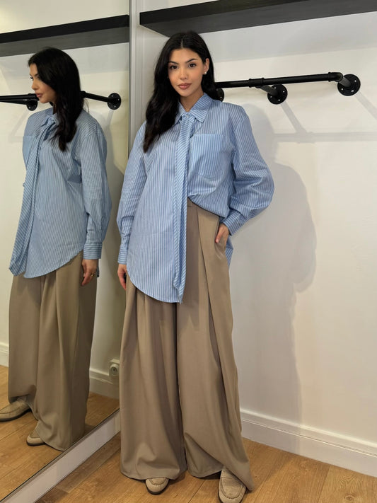 CHEMISE À CRAVATE AMOVIBLE BLEUE