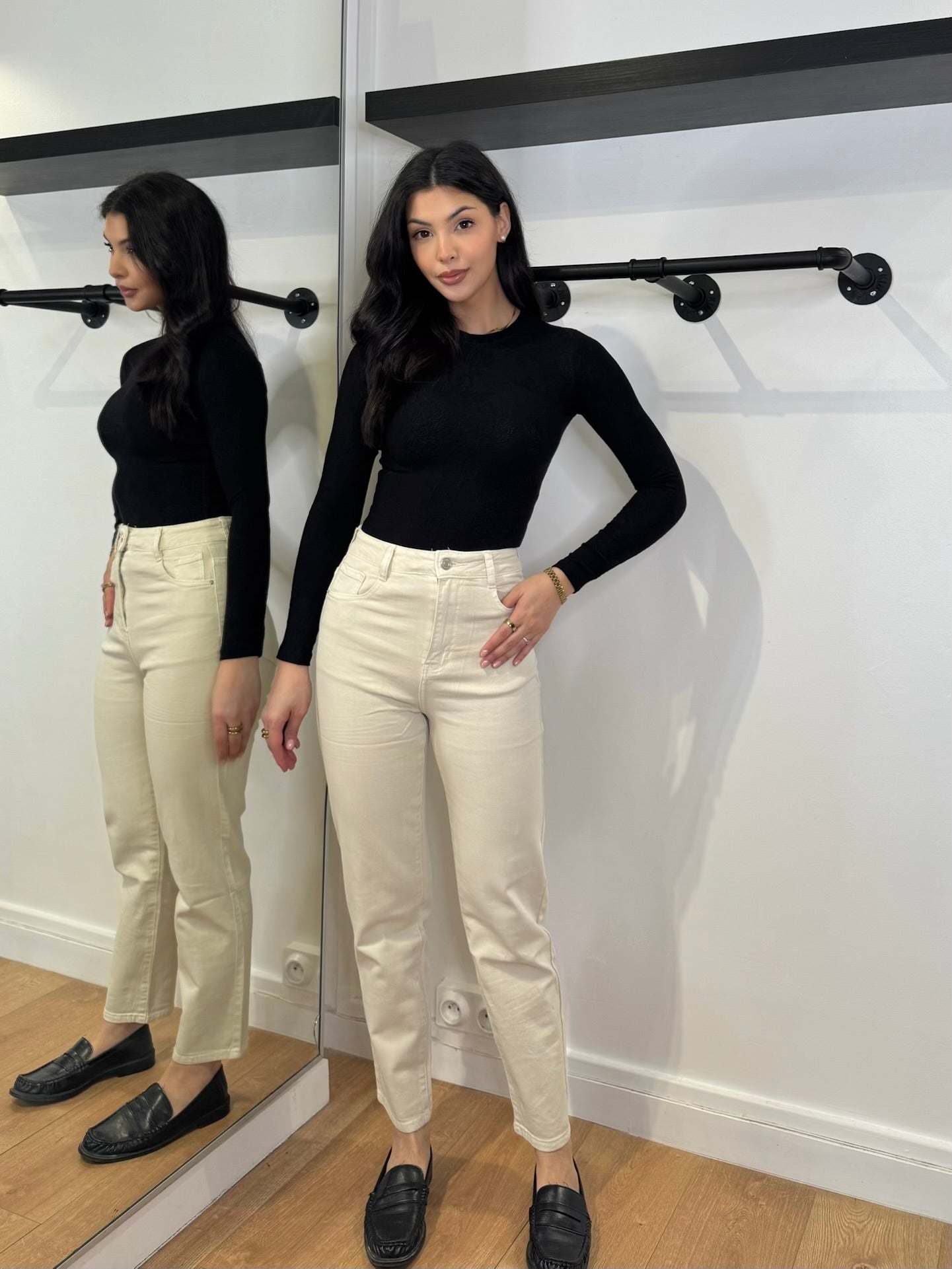 Jeans mom écru – coupe tendance & silhouette flatteuse 🤍
