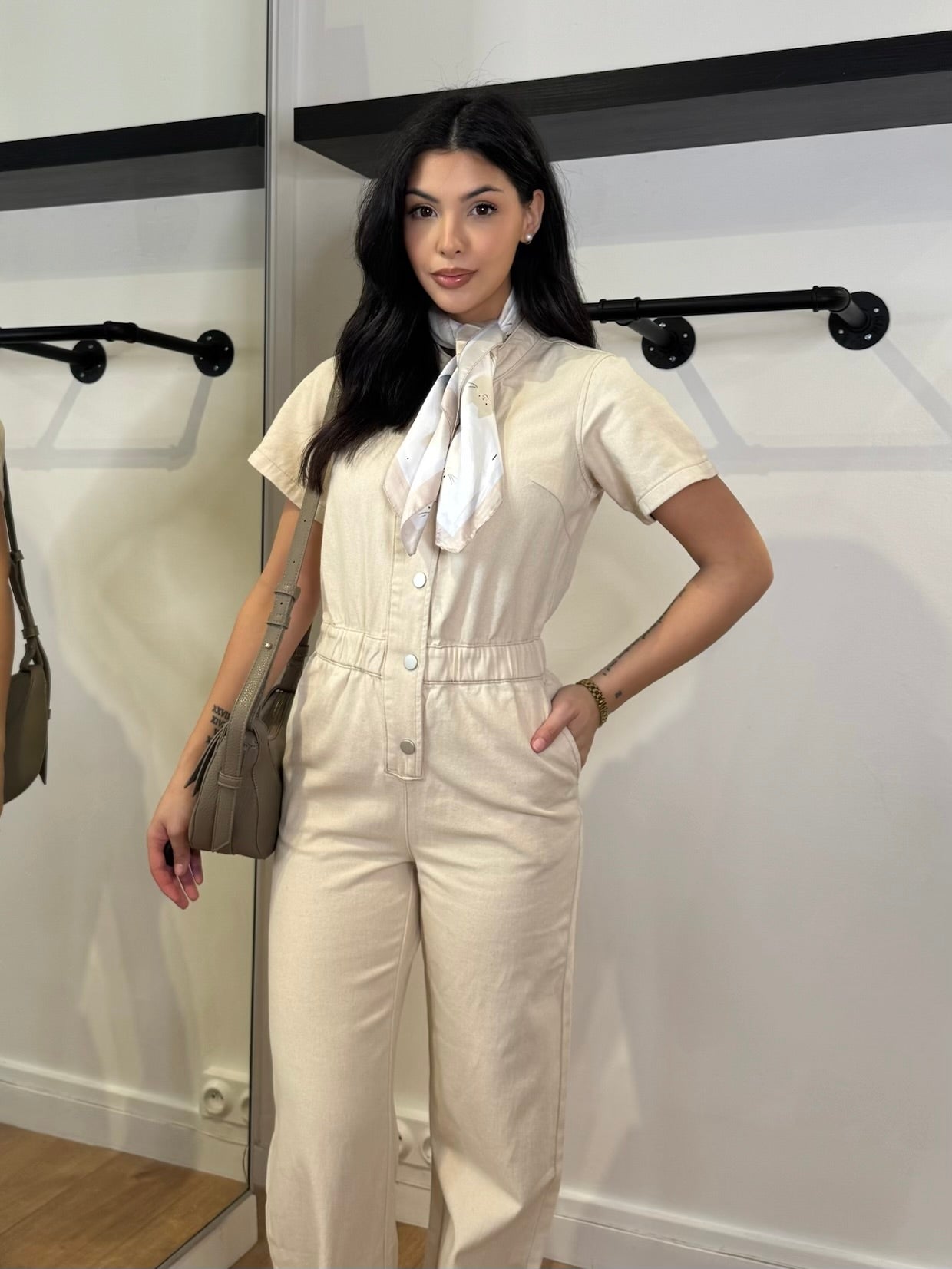 COMBINAISON JEANS À MANCHES COURTES ÉCRU