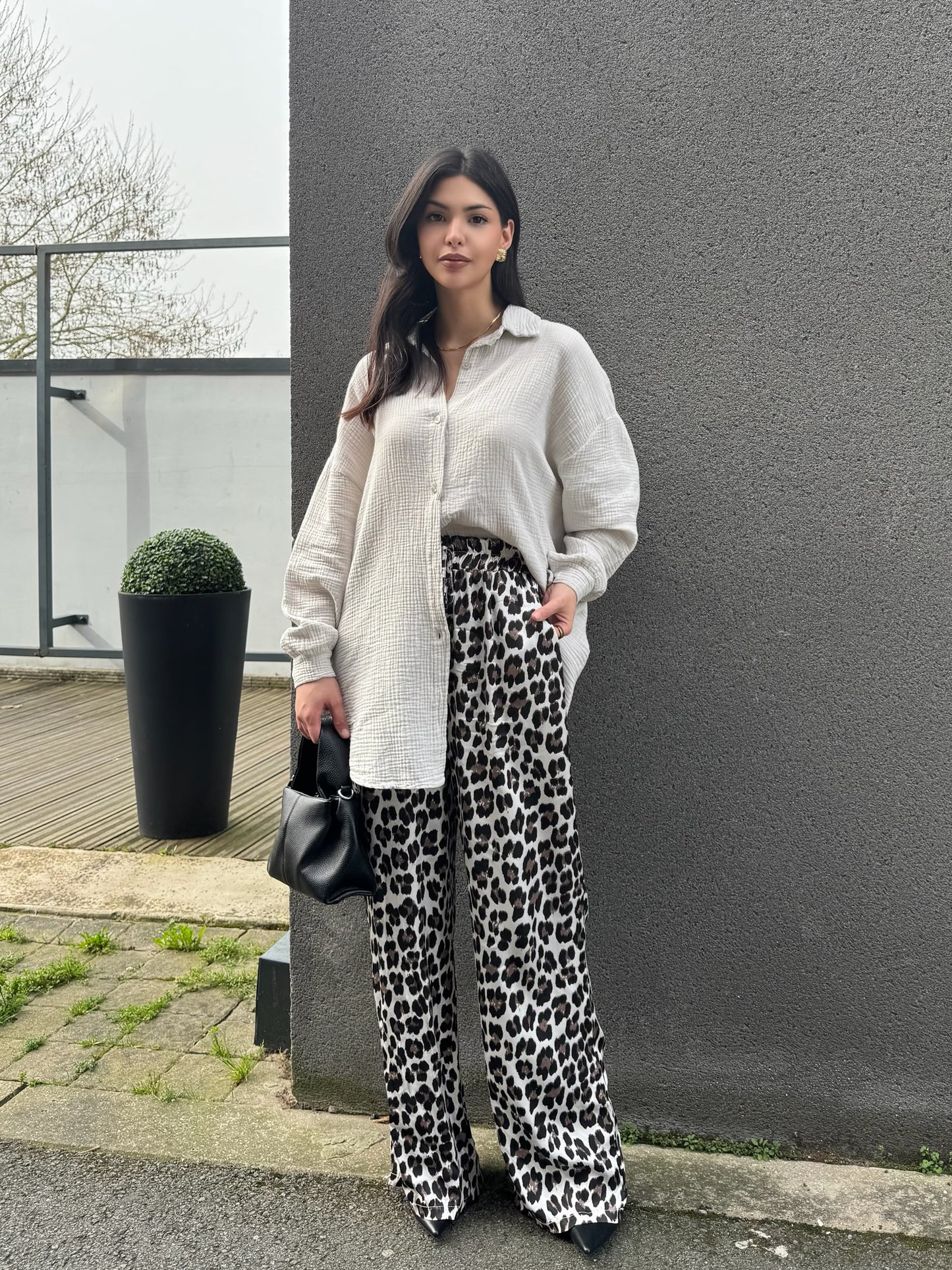 PANTALON FLUIDE SATINÉ LÉOPARD