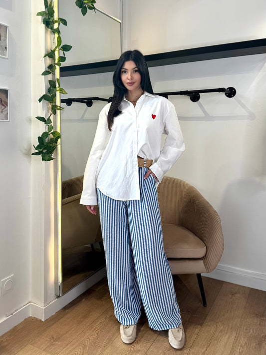 Chemise cœur blanche – Élégance romantique & moderne