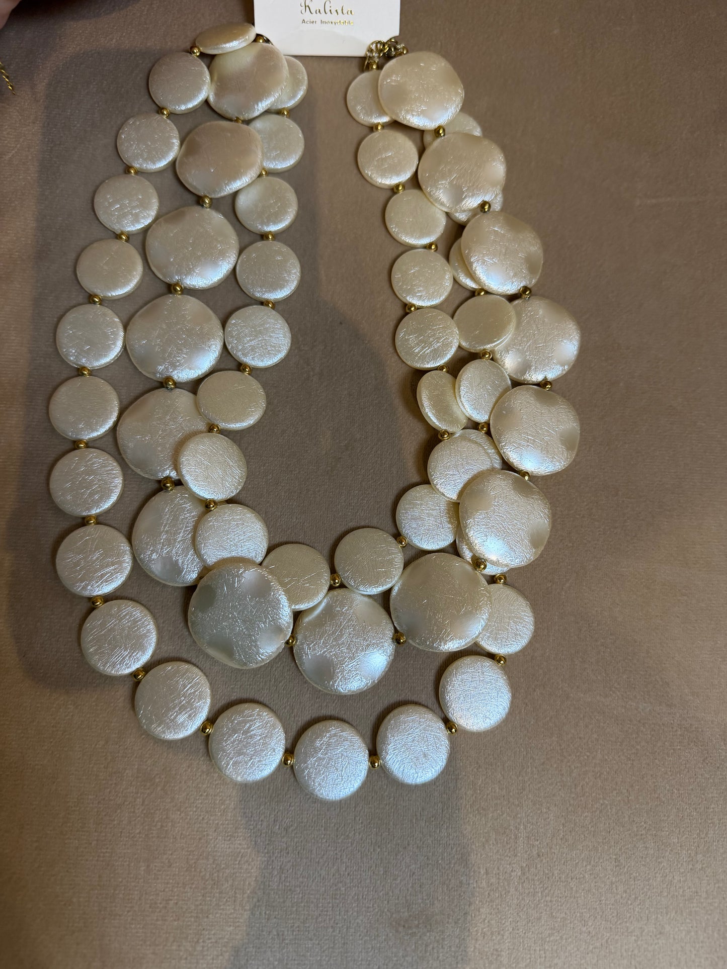 COLLIER GALET NACRÉ