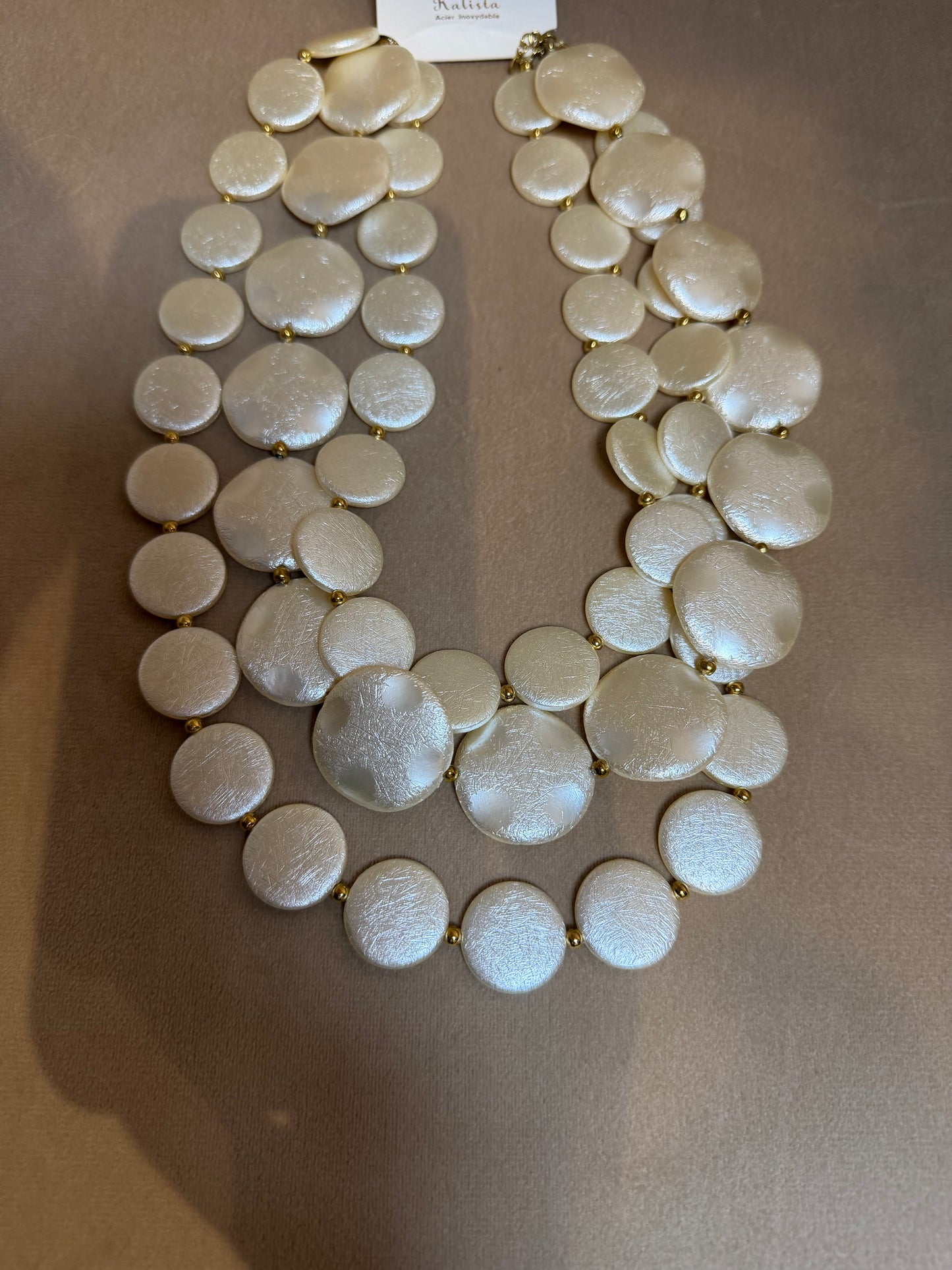 COLLIER GALET NACRÉ