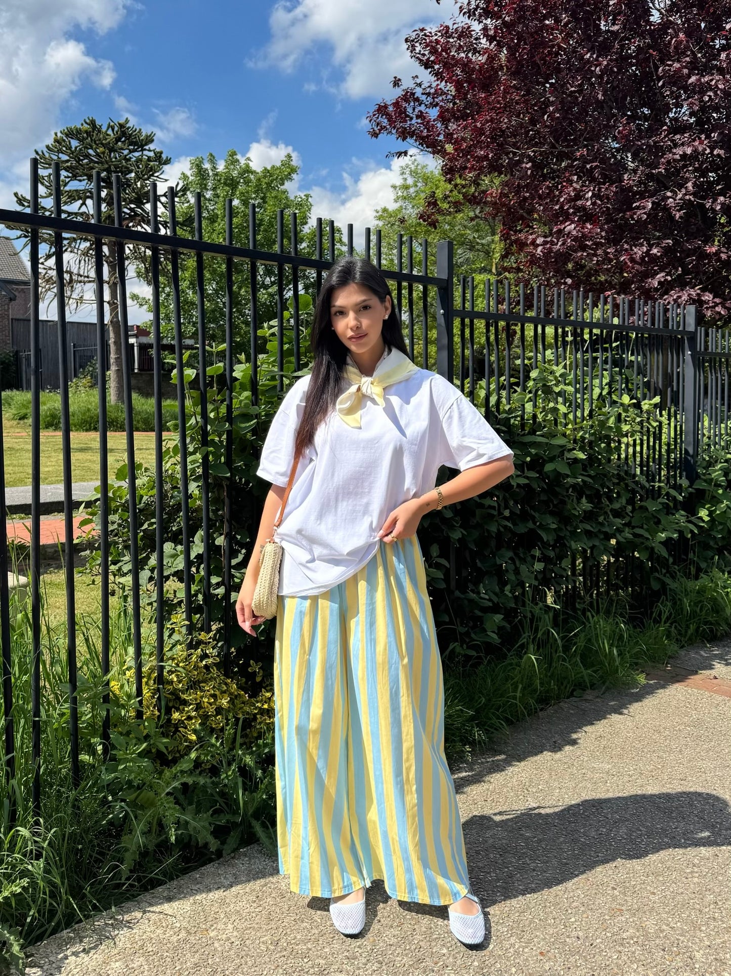PANTALON FLUIDE RAYURES COLORÉES BLEU-JAUNE