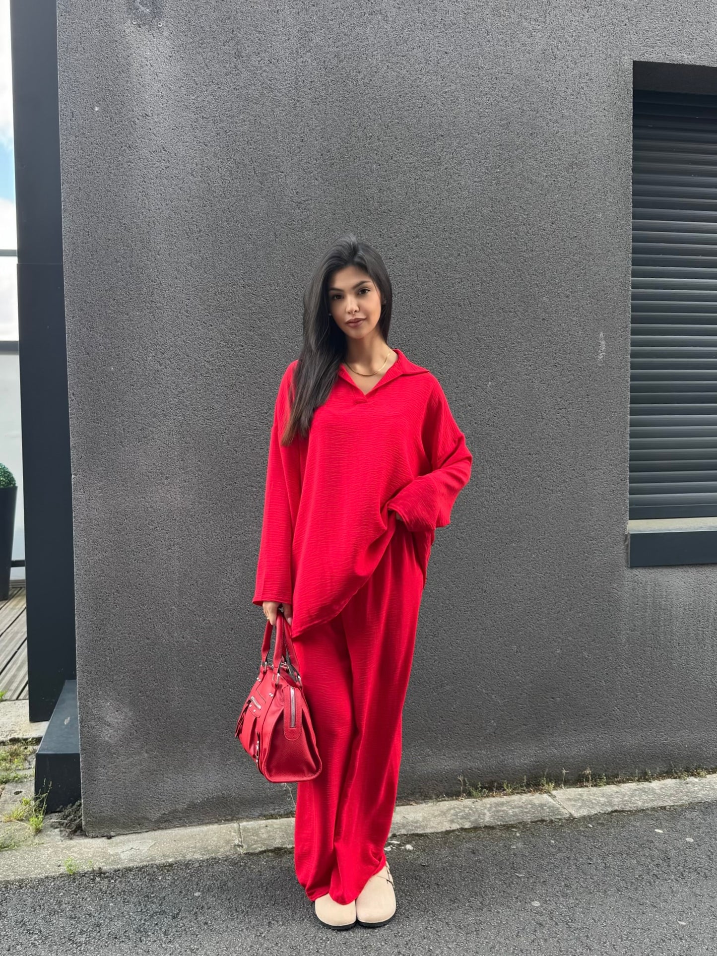 ENSEMBLE FLUIDE ROUGE