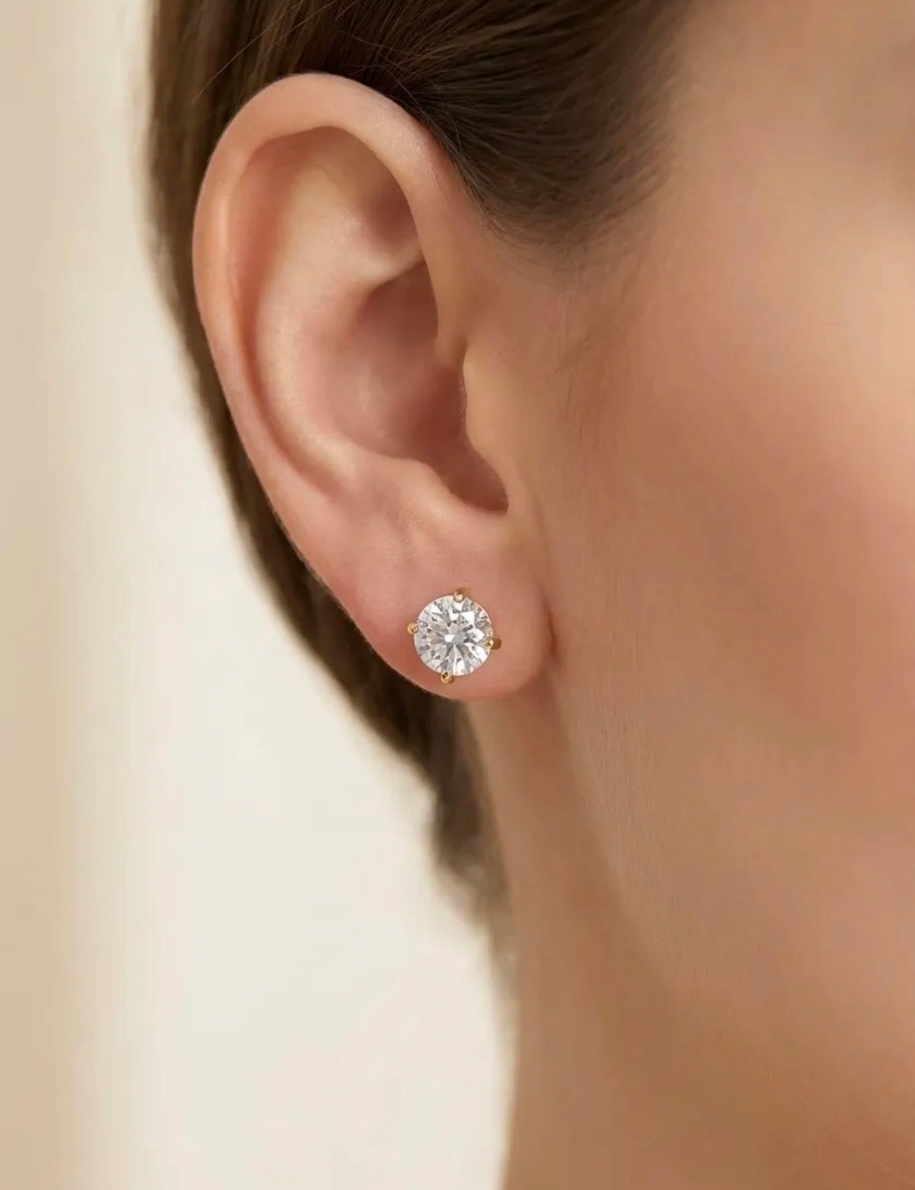 BOUCLE D'OREILLES PUCE DIAMANT