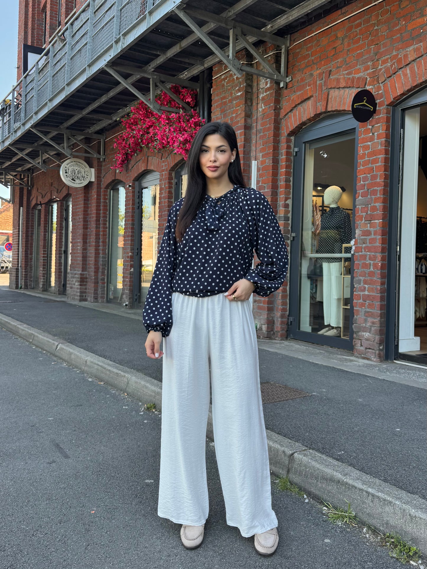 BLOUSE BLEU A POIS BLANC