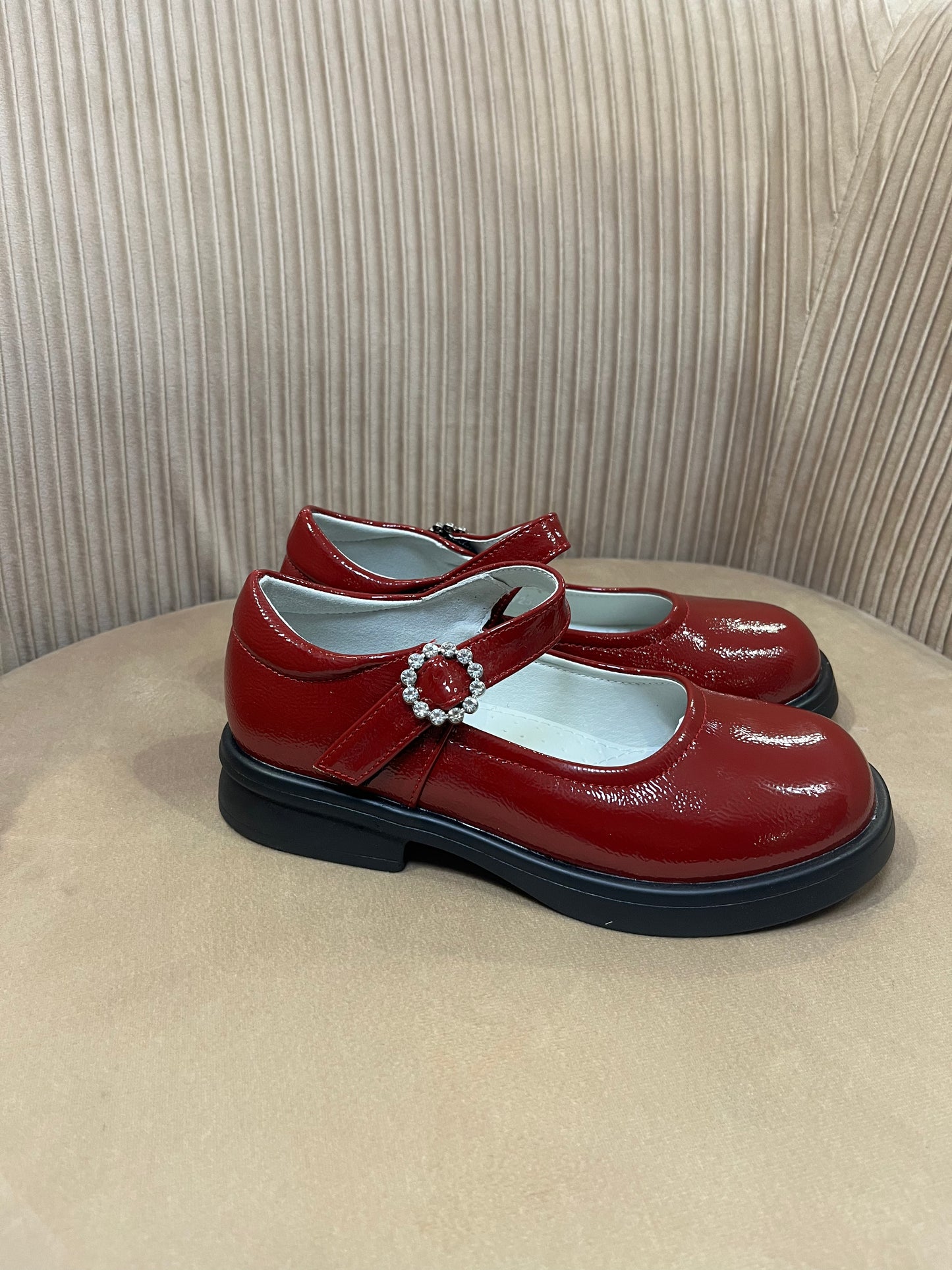 CHAUSSURE ENFANT ROUGE