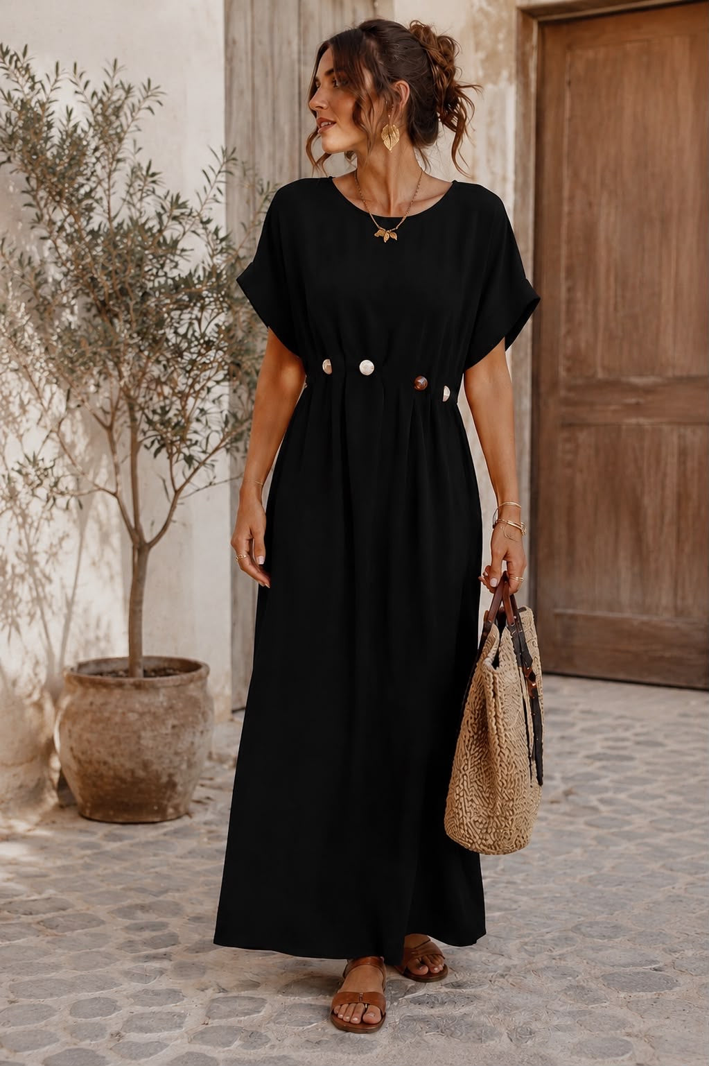 ROBES LONGUE NOIR A BIJOUX INTEGRÉ